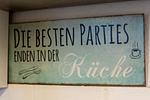 Dekoratives Detail - Schatzkiste - Top-Hundeurlaub