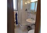 Badezimmer - Nurdachhaus FUXBAU - Top-Hundeurlaub
