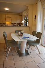 Inselblume 64 - Ruhige Ferienwohnung in Hafennähe mit Garten - Top-Hundeurlaub