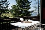 Balkon mit Tisch - Chalet Sönderli - Top-Hundeurlaub