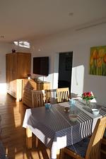 Inselblume 74 - Ferienwohnung mit Balkon am Yachthafen - Top-Hundeurlaub