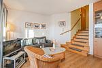 Wohnzimmer - Ferienwohnung Schrabbe nur 800 Meter zum Strand mit Terrasse - Top-Hundeurlaub