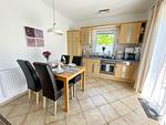 Cuxland-Fewo-Service - Residenz Grantz - Wohnung 1  - Küche-Esszimmer - Residenz Grantz Wohnung 1 - Top-Hundeurlaub