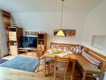 Cuxland-Fewo-Service -Ferienhaus Kampweg 16-Wohn/Esszimmer - Ferienhaus Blinkfüür Duhnen - Top-Hundeurlaub
