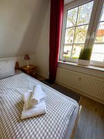 Schlafzimmer - Landhaus Rosenhof Wohnung 4 - Top-Hundeurlaub