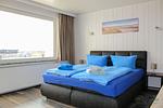 Cuxland-Fewo-Service - Haus Atlantic  - Wohnung 607 B  - Wohn - Schlafzimmer - Haus Atlantic Wohnung 607 B - Top-Hundeurlaub