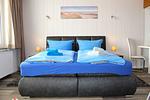 Cuxland-Fewo-Service - Haus Atlantic  - Wohnung 607 B  - Wohn - Schlafzimmer - Haus Atlantic Wohnung 607 B - Top-Hundeurlaub