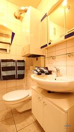 Cuxland-Fewo-Service - Haus Atlantic  - Wohnung 607 B  -  Badezimmer - Haus Atlantic Wohnung 607 B - Top-Hundeurlaub