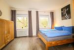 Cuxland-Fewo-Service - Haus Frauenpreiss-Wohnung 62 - Schlafzimmer - Haus Frauenpreiss Wohnung 62 - Top-Hundeurlaub