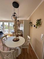 Wohnzimmer - Maisonette Ferienwohnung "Barke App. 26" mit seitlichem Meerblick in Scharbeutz - Top-Hundeurlaub
