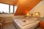 Schlafzimmer - Appartementanlage Ostseeblick - Fewo Rügen 35 - Top-Hundeurlaub