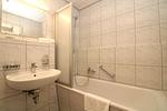 Badezimmer - Appartementanlage Ostseeblick - Fewo Rügen 35 - Top-Hundeurlaub