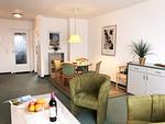Wohnzimmer - Appartementanlage Ostseeblick - Fewo Rügen 35 - Top-Hundeurlaub