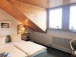 Schlafzimmer - Appartementanlage Ostseeblick - Fewo Rügen 35 - Top-Hundeurlaub