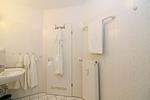 Badezimmer - Haus Olymp Fewo 28 - Top-Hundeurlaub
