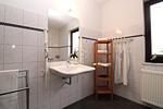 Badezimmer - Ferienanlage Dröse, Haus 8b - Fewo 12 (rolli-gerecht) - Top-Hundeurlaub