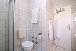 Badezimmer - Haus Reriker Straße 34 Fewo 4 - MÖWENNEST - Top-Hundeurlaub