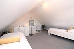 Schlafzimmer - Haus Reriker Straße 34 Fewo 4 - MÖWENNEST - Top-Hundeurlaub