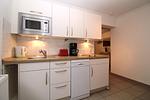 Küche / Küchenzeile - Ferienanlage Dröse, Haus 8a - Fewo 7 (rolli-gerecht) - Top-Hundeurlaub