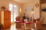 Wohnzimmer - Villa Rosita Fewo 5 - SANDKÖRNCHEN - Top-Hundeurlaub