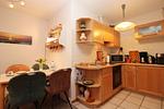 Küche / Küchenzeile - Appartementhaus Seewind Fewo 5 - Top-Hundeurlaub