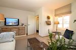 Wohnzimmer - Gutshof Dornbusch Fewo 1 - AM BRUNNEN - Top-Hundeurlaub