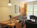 Wohnzimmer - Haus Ostseewelle Fewo 4 - Top-Hundeurlaub
