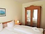 Schlafzimmer - Haus Ostseewelle Fewo 4 - Top-Hundeurlaub