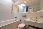 Badezimmer - Haus Mecklenburg Fewo 20 - Top-Hundeurlaub