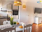 Küche / Küchenzeile - Ferienwohnung Strandkamille - Top-Hundeurlaub