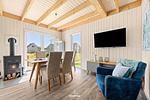 Wohnzimmer - Ferienhaus Wellenreiter Olpenitz - Top-Hundeurlaub
