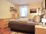 Schlafzimmer - Ferienhaus MH4 - "Strandhaus" - Top-Hundeurlaub
