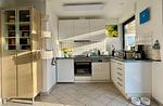 Küche / Küchenzeile - Ferienhaus DEICHBLICK - Top-Hundeurlaub