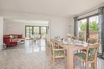 Wohnzimmer - Ferienhaus Sonnendeck mit Sauna, Kamin & Terrasse für 12 Personen - Top-Hundeurlaub