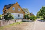 Fassade / Eingang - Ferienwohnung Inselzauber nur 250 m zum Strand mit Terrasse und Kamin - Top-Hundeurlaub