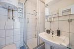 Badezimmer - Ferienwohnung Inselnest mit Terrasse & Strandkorb - nur 500 Meter bis zum Strand - Top-Hundeurlaub
