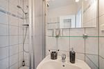 Badezimmer - Ferienwohnung Inselnest mit Terrasse & Strandkorb - nur 500 Meter bis zum Strand - Top-Hundeurlaub