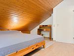 Doppelbett im zweiten Schlafzimmer - Haus 20a - Top-Hundeurlaub