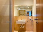 Badezimmer - Apartment 433 mit Seeblick und Kamin - Top-Hundeurlaub