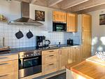 Küche / Küchenzeile - Haus Seeadler 8 E5 mit Sauna und Kamin - Top-Hundeurlaub