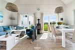 Wohnzimmer - Ferienhaus Cliff Olpenitz - Top-Hundeurlaub