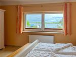 Schlafzimmer - Wohnung mit Müritzblick, Glasfaser Internet und viel Ruhe - Top-Hundeurlaub