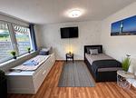 Bett - "Neptun" Monteur- & Ferien Mini-Haus in Rostock - Top-Hundeurlaub