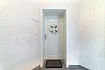 Fassade / Eingang - Sonnenseite - Top-Hundeurlaub