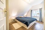 Im Dachgeschoss finden Sie die beiden Schlafzimmer vor. - Altes Schulmeisterhaus Wohnung 2 - Top-Hundeurlaub