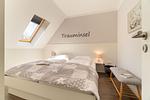 Schlafzimmer - Haus am Leuchtturm Hausteil 4 - Top-Hundeurlaub