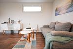 Wohnzimmer - Ferienhaus Ostseechalet Kompass Gelting - Top-Hundeurlaub