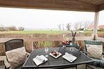 Terrasse - Ferienhaus Ostseechalet Kompass Gelting - Top-Hundeurlaub
