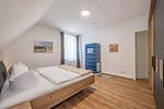 Schlafzimmer - Ferienhaus Oscar mit großen Garten, Terrasse und Grill - Top-Hundeurlaub