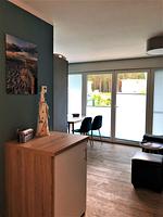 Wohnzimmer - Ferienwohnung KWi 79 EG "Seeschwalbe im Küstenwald" - Top-Hundeurlaub